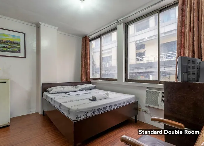 Victoria Mansions 3*